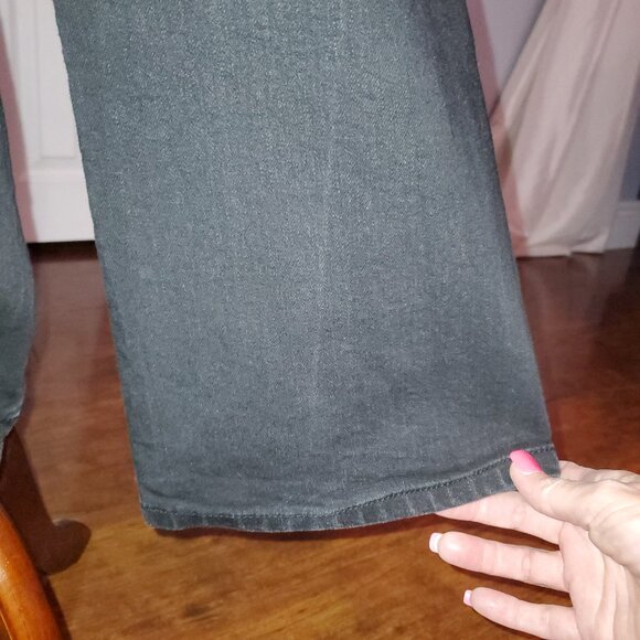 INC Bootleg Jeans Curvy Fit   Sz 0=Sz 4 - Picture 12 of 15